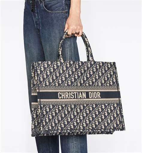 christian dior borsa tessuto|christian dior book tote.